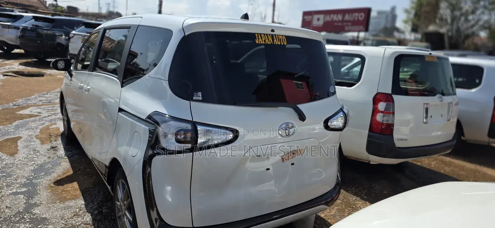 Toyota Sienta 2017 White