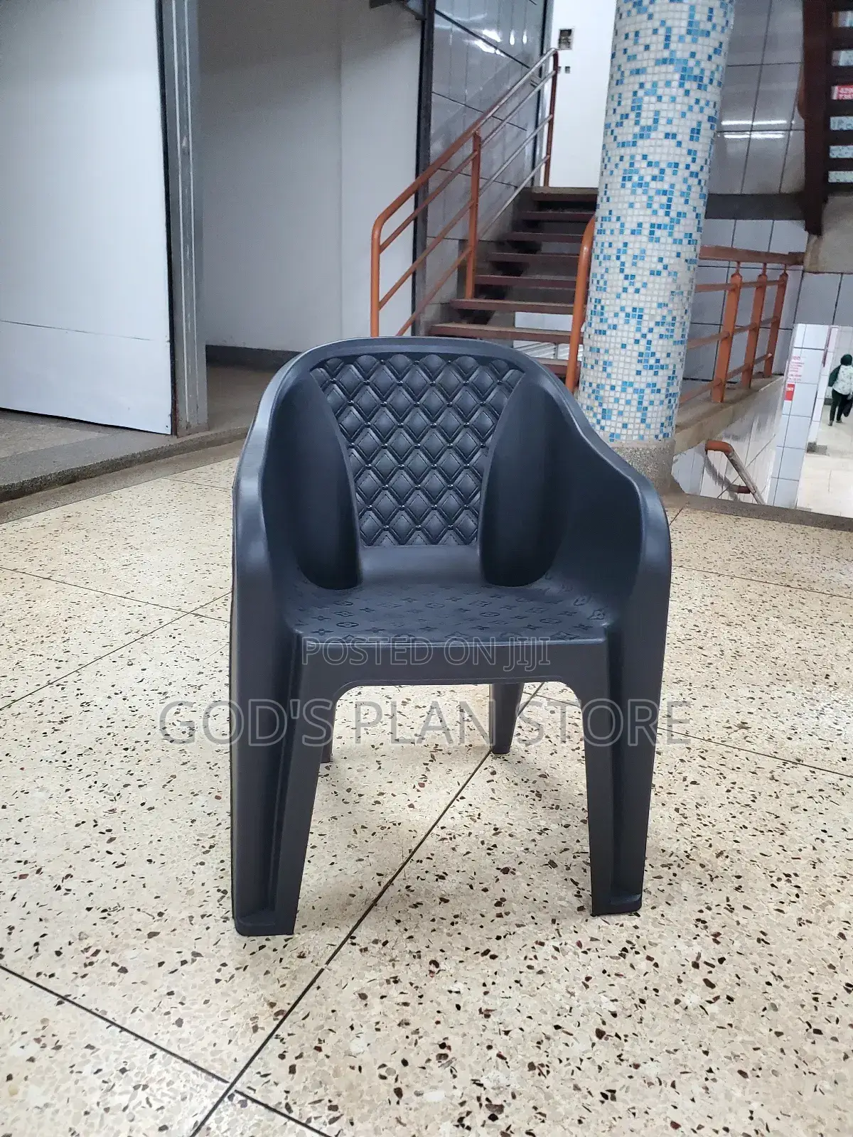 Heavy Duty Plastic Sofa Chairs