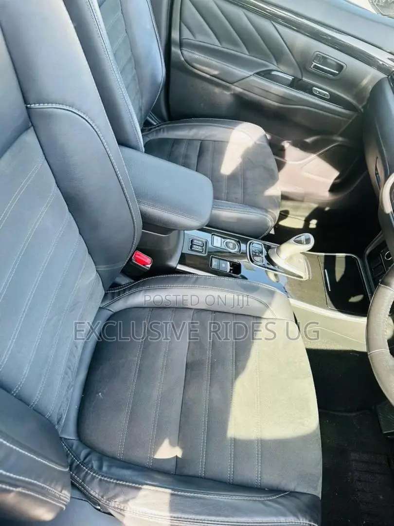 Mitsubishi Outlander 2.0 PHEV AWD 2017 White