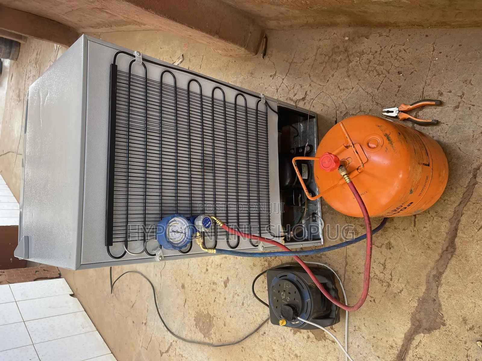 Your Trustfull Gas Refilling and Fridge Repair Service
