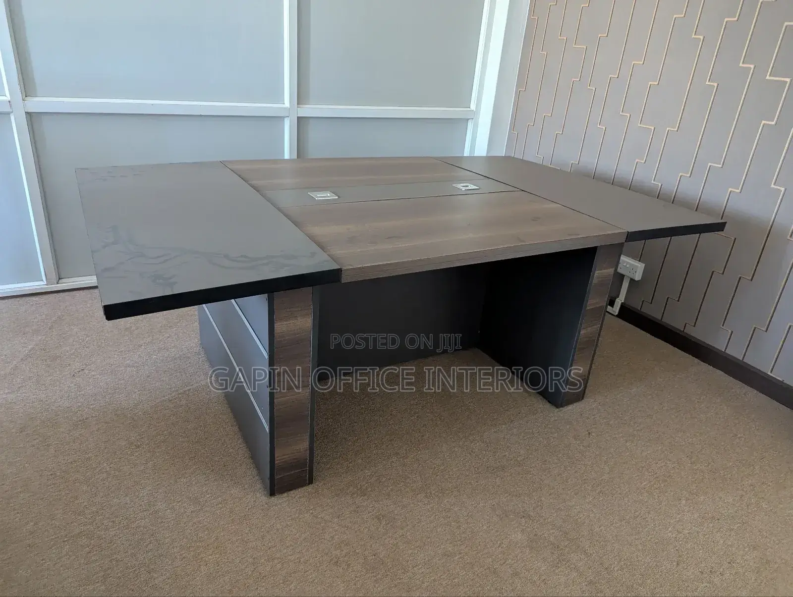 Second Hand Conference or Boardroom Table for 6 Users