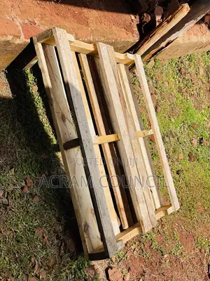 Mahogany Pallets