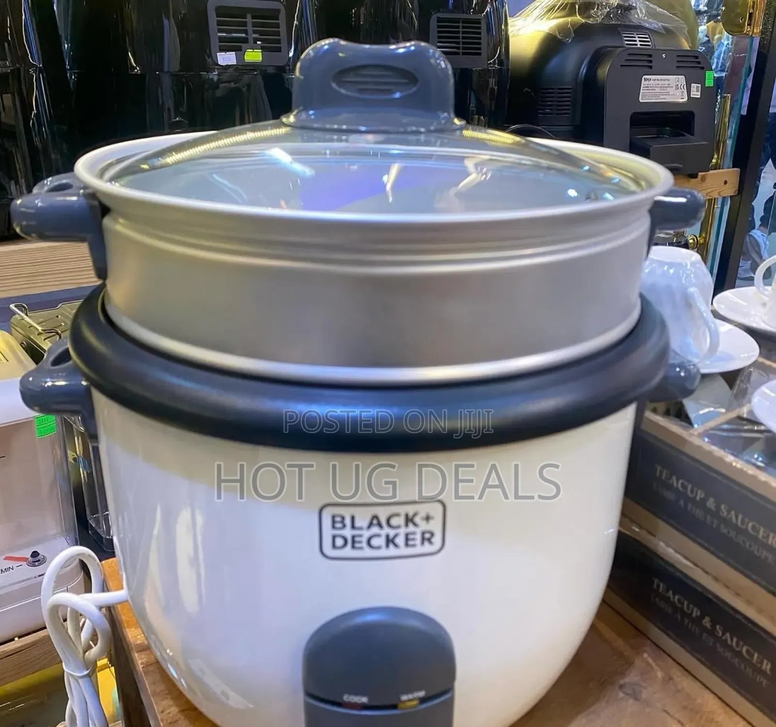 Black+Decker 2.8l Automatic Rice Cooker With 1100w Power