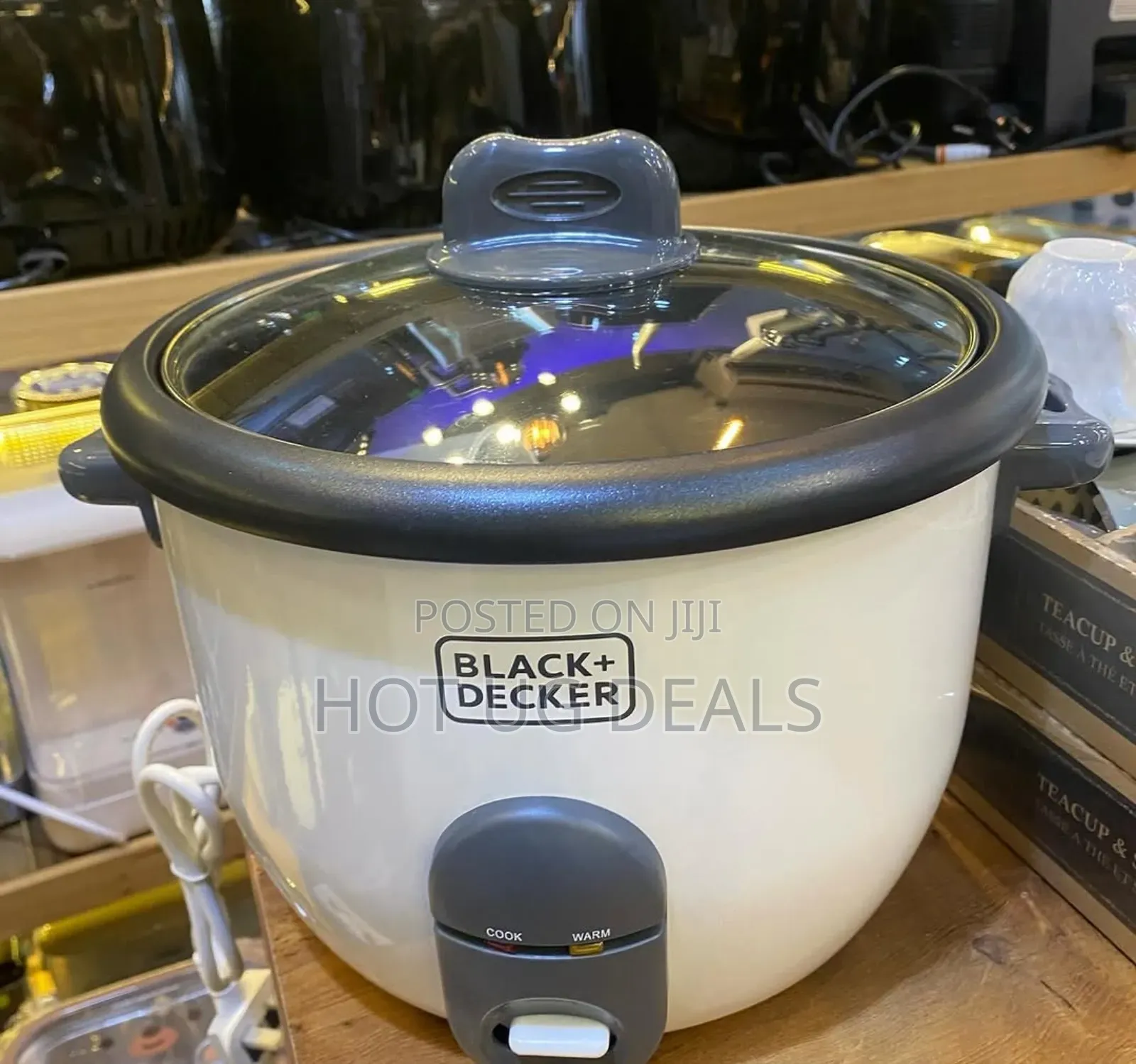 Black+Decker 2.8l Automatic Rice Cooker With 1100w Power