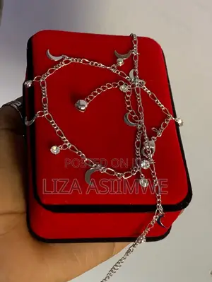 Silver Anklets With Moon Charms