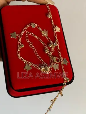 Gold Anklets With Butterfly Charms