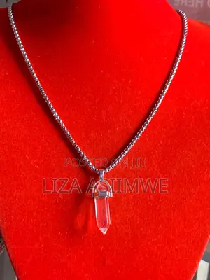 Colorless Hexagonal Column Necklace