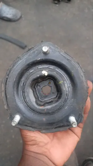 Shock Absorber Mounting for Nissan Cars.