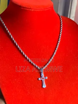 Vintage Cross Pendant Necklace