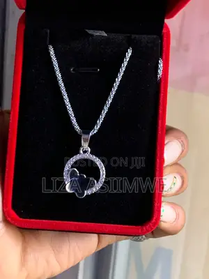 Round Crystal Butterfly Pendant Necklace for Ladies