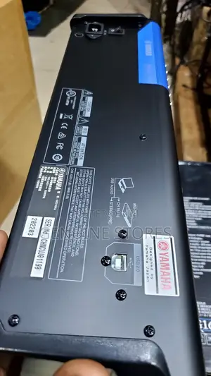 Yamaha 16 Channel Live Mixer