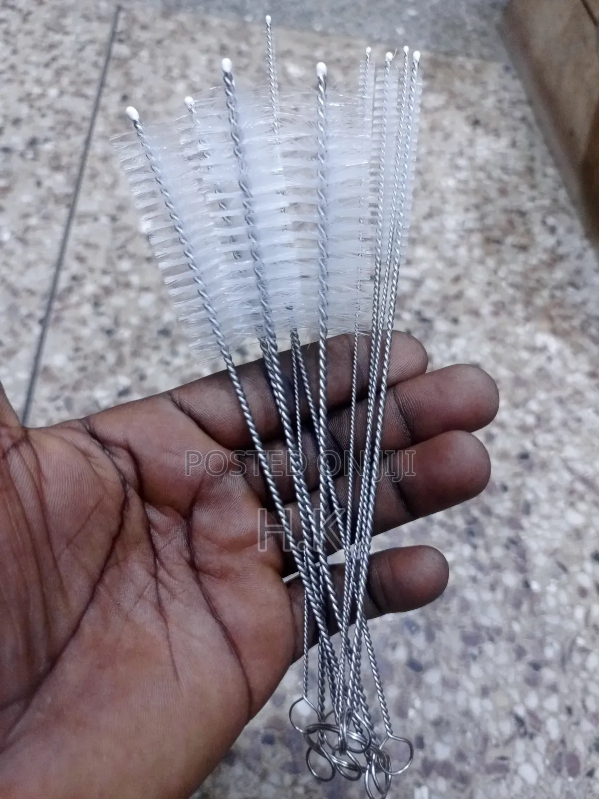 Mini Tube and Straw Cleaning Brushes.