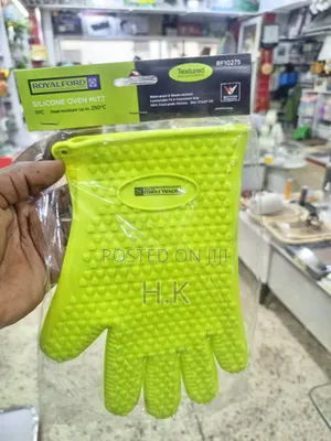 1pair Royalford Rf10275 Silicone Oven Mitt.