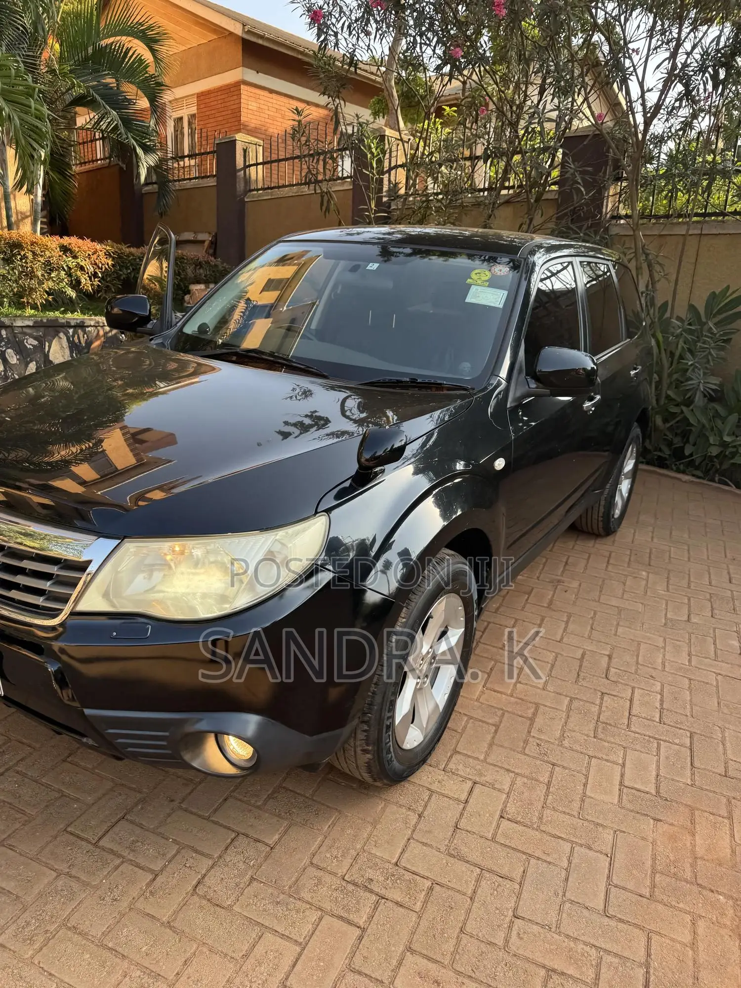 Subaru Forester 2010 Black