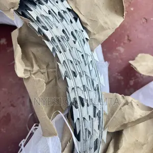 Lazor Wire / Sekanolya