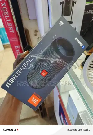 JBL Flip Essential2 Wireless Speaker by Herman's