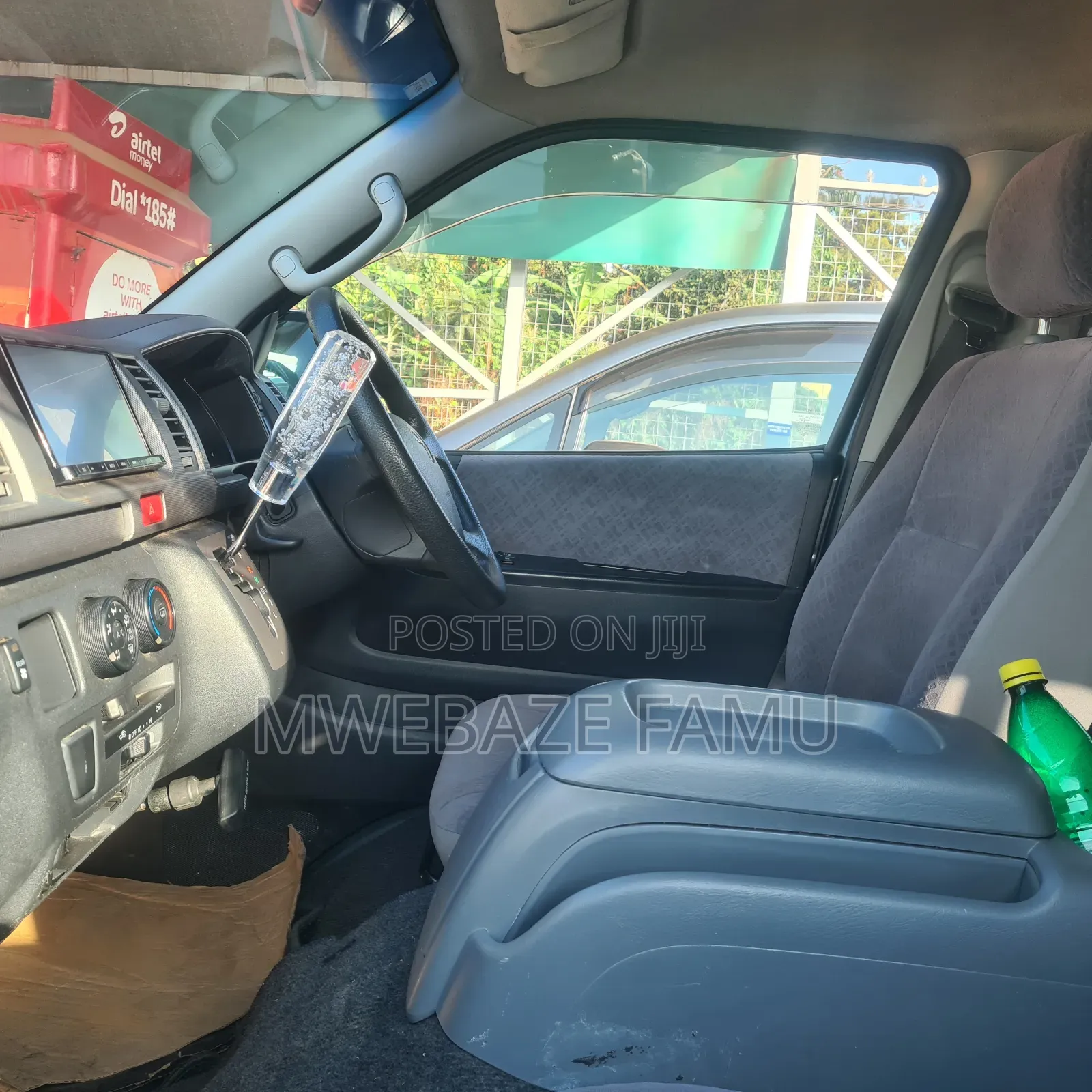 Toyota Grand HiAce 2010 Grey