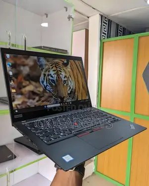 New Laptop Lenovo ThinkPad T490s 16GB Intel Core i5 SSD 256GB