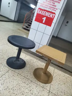 Round and Square Plastic Table 1pc