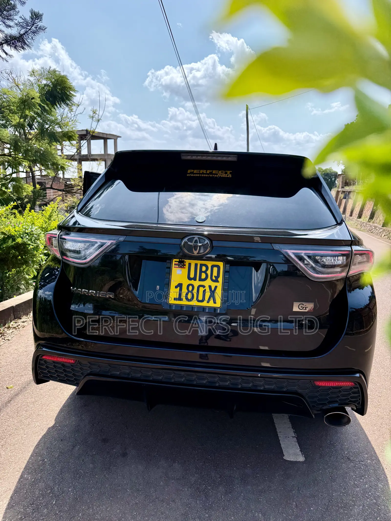 Toyota Harrier 2.0 2016 Black