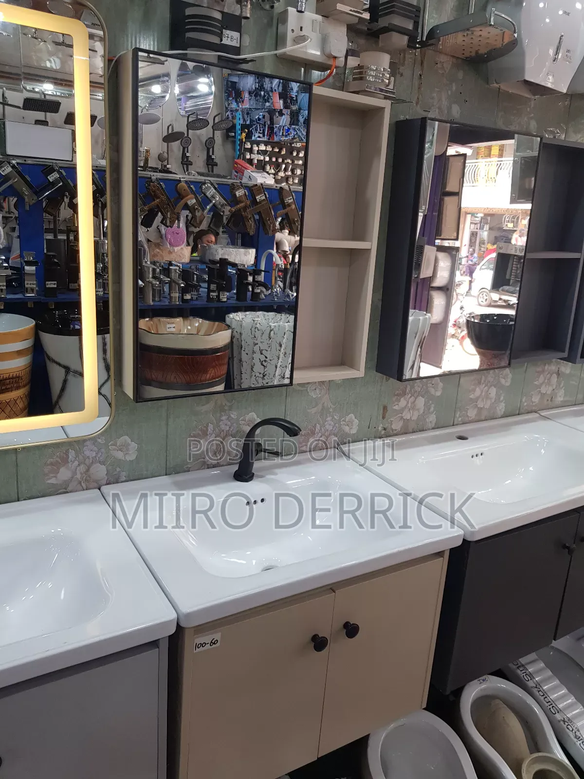 Hand Washing Cabins
