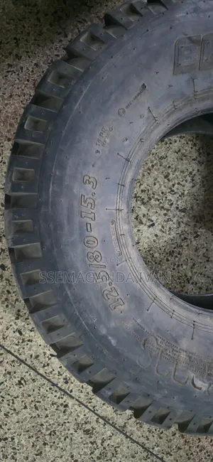 12.5/80r15.3 Second Hand Tyre for Trailer Tractor