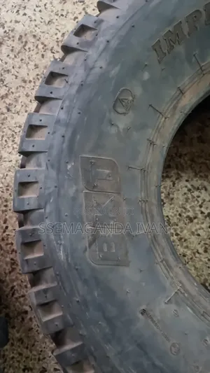12.5/80r15.3 Implement Used Tyres