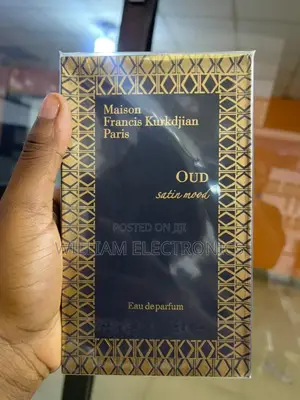 Oud Satin Mood Maison Francis Kurkdjan Perfume