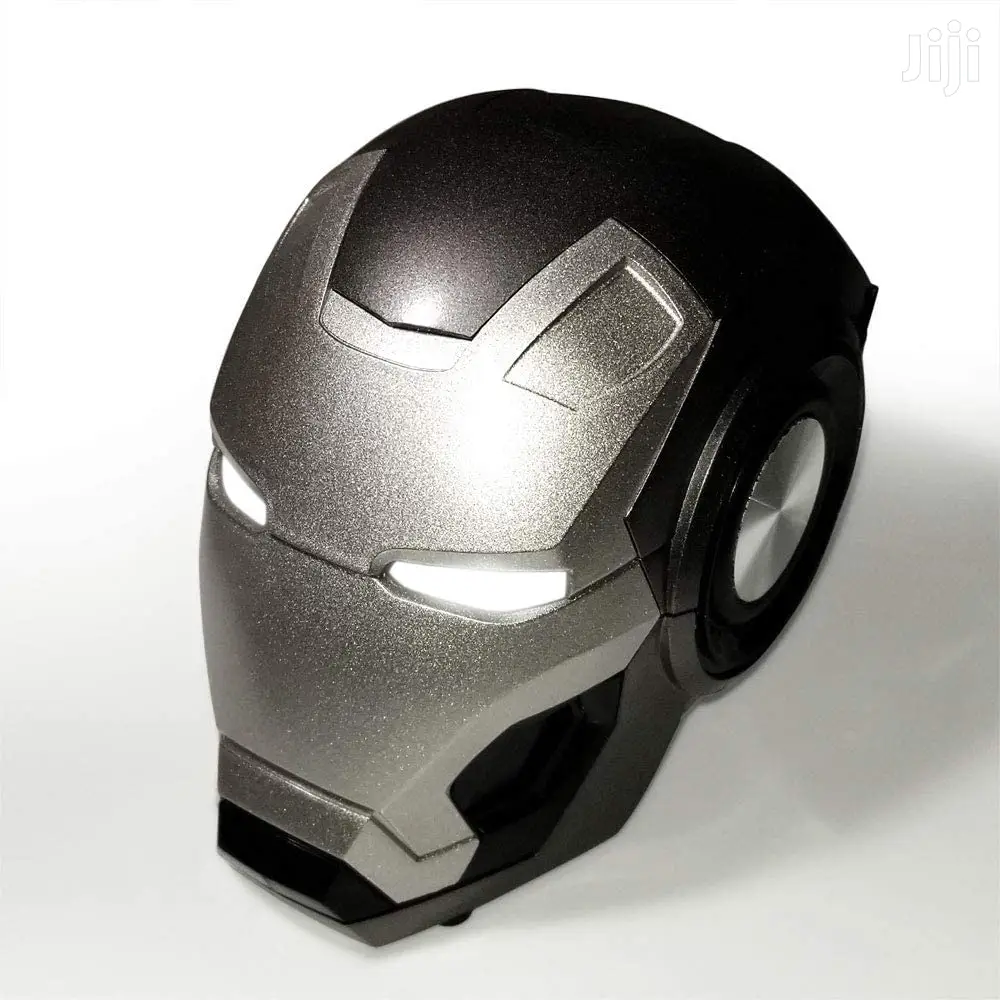 Black Mini Wireless Iron Man Helmet Bluetooth LED Speaker