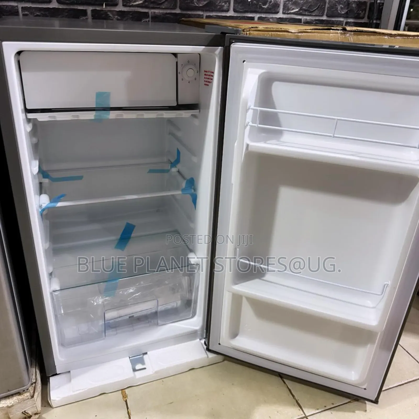 Onida 90/120litres Single Door Refrigerators \\ Odref9036