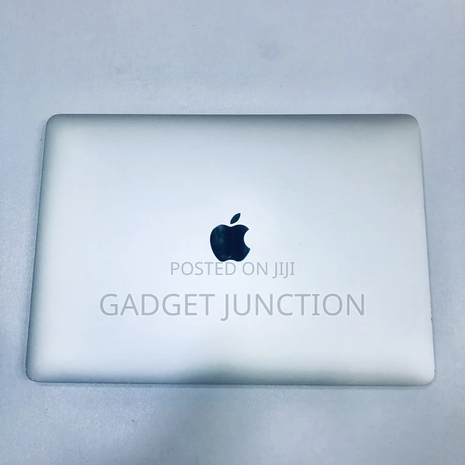 Laptop Apple MacBook Pro 2017 8GB Intel Core I5 SSD 256GB