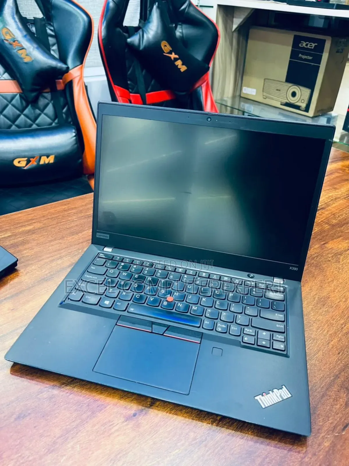 New Laptop Lenovo ThinkPad X390 8GB Intel Core I7 SSD 512GB
