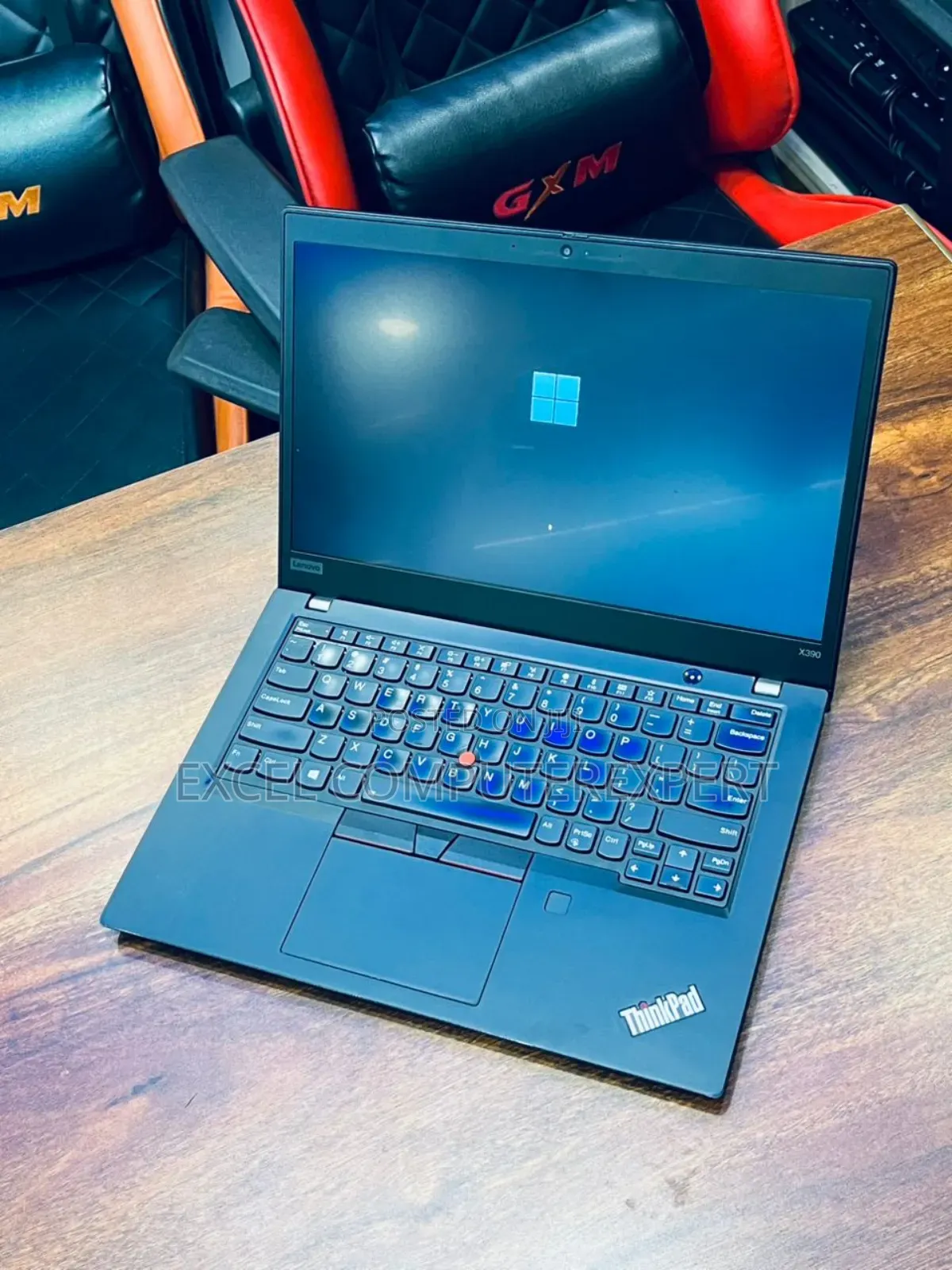 New Laptop Lenovo ThinkPad X390 8GB Intel Core I7 SSD 512GB