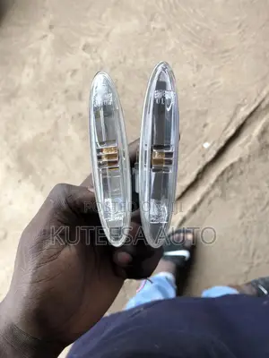 Mark X Side Indicators