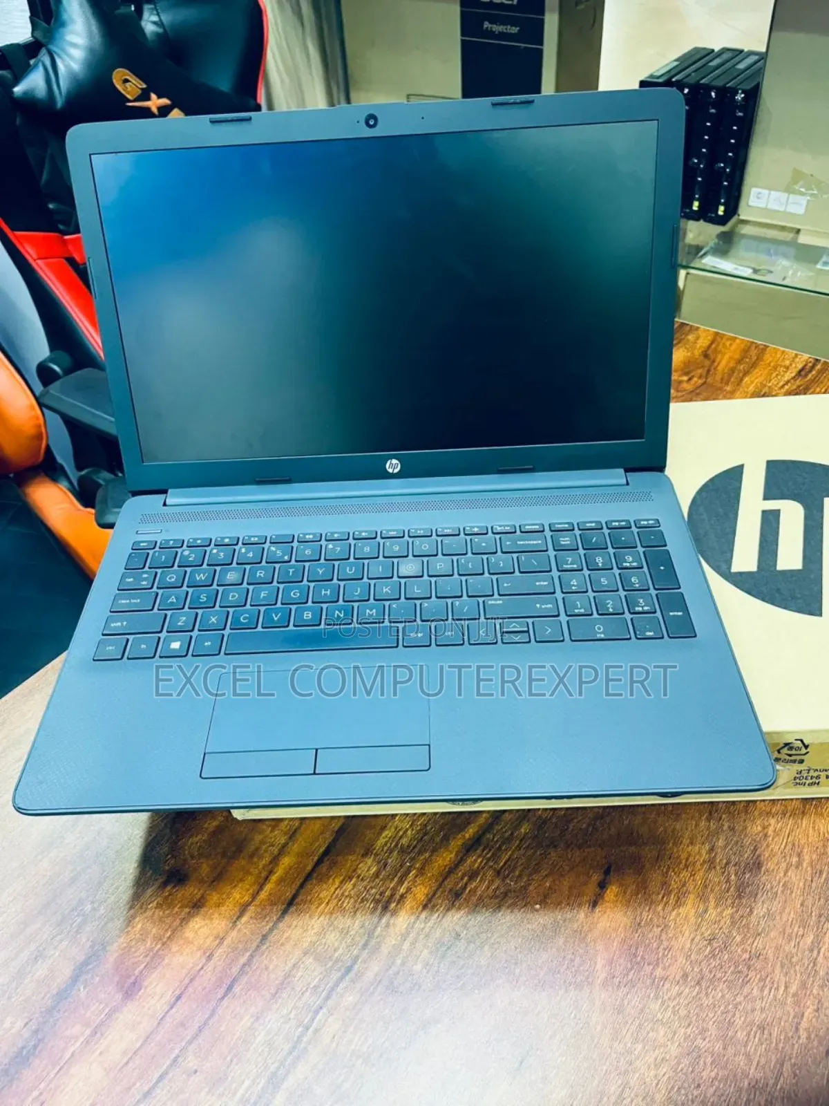 New Laptop HP 250 G8 12GB Intel Core I7 HDD 500GB