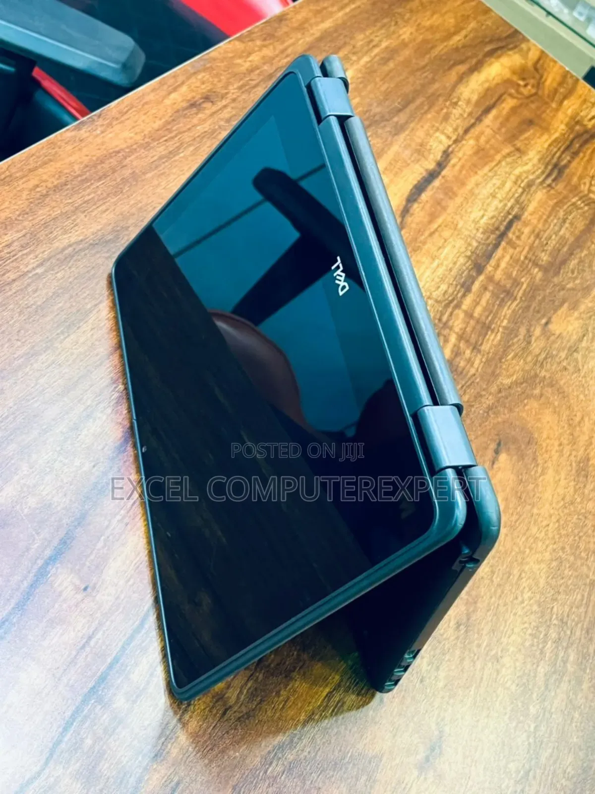 New Laptop Dell Latitude 3390 4GB Intel Core I5 SSD 128GB