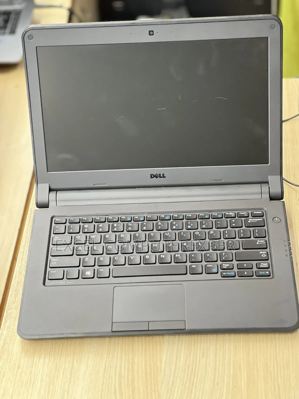 New Laptop Dell Latitude 13 3340 8GB Intel Core I5 HDD 500GB