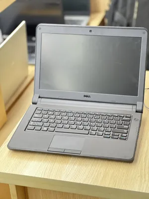 New Laptop Dell Latitude 13 3340 8GB Intel Core I5 HDD 500GB