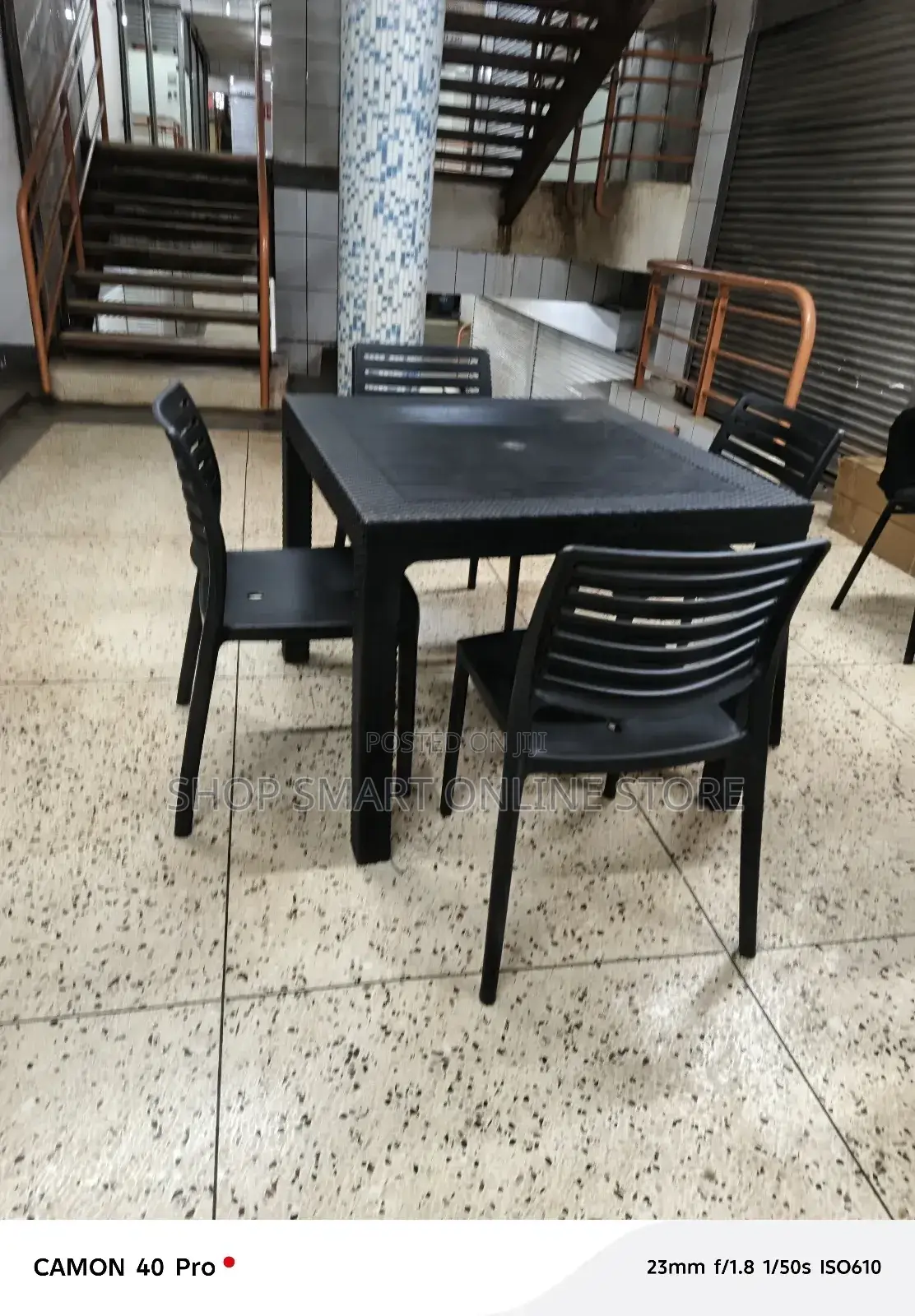 Bar and Restaurant Plastic Table and Chairs