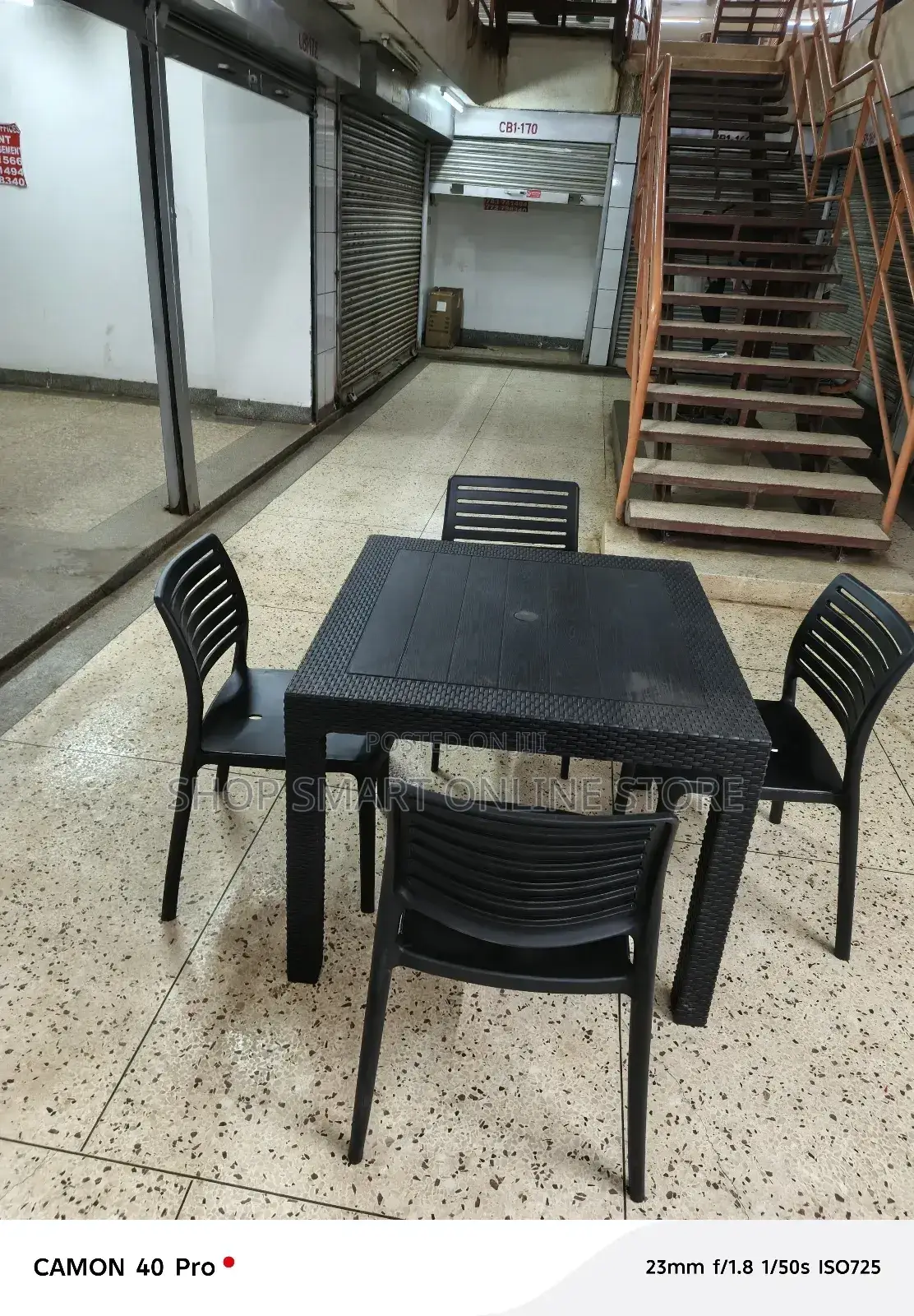 Bar and Restaurant Plastic Table and Chairs