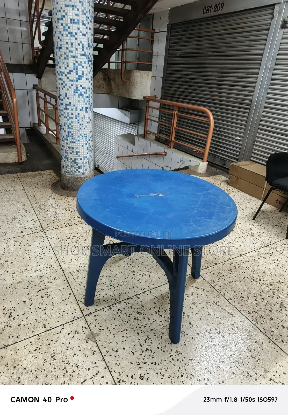 Plastic Table Plastic Table 5 Stands