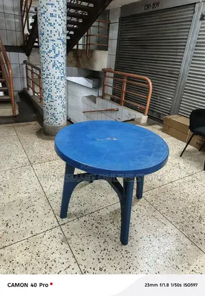 Plastic Table Plastic Table 5 Stands