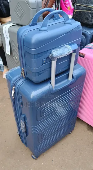 Good Partner Rubber Suitcase