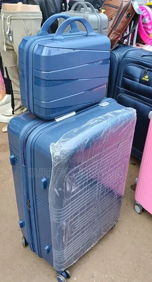 Good Partner Rubber Suitcase