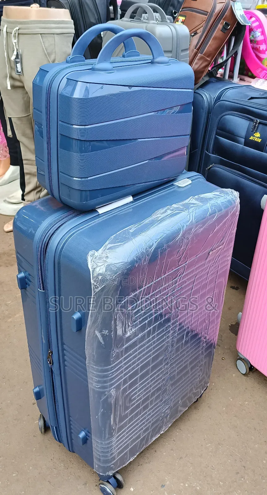 Good Partner Rubber Suitcase