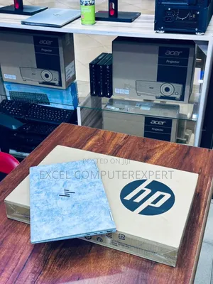 New Laptop HP EliteBook X360 1030 G3 8GB Intel Core i7 SSD 512GB