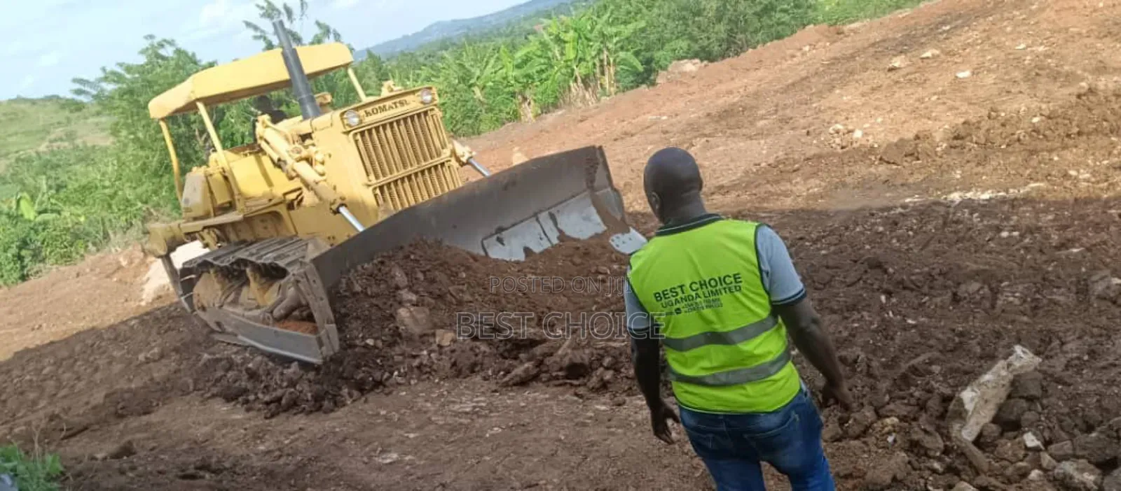 Expert Grading/Leveling Services for Construction Success.
