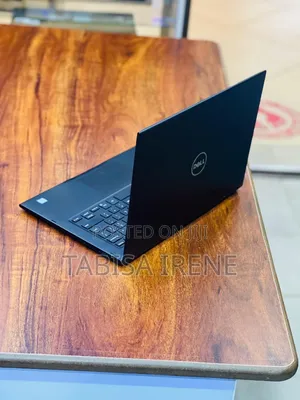 New Laptop Dell Latitude 3390 8GB Intel Core I5 SSD 256GB