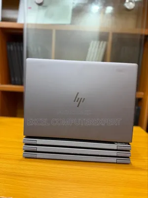 New Laptop HP ZBook Studio 8GB Intel Core I7 SSD 512GB
