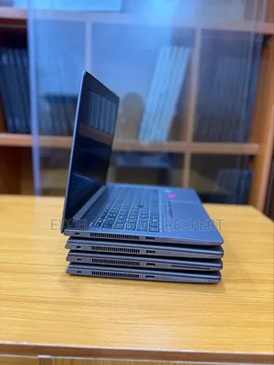 New Laptop HP ZBook Studio 8GB Intel Core I7 SSD 512GB